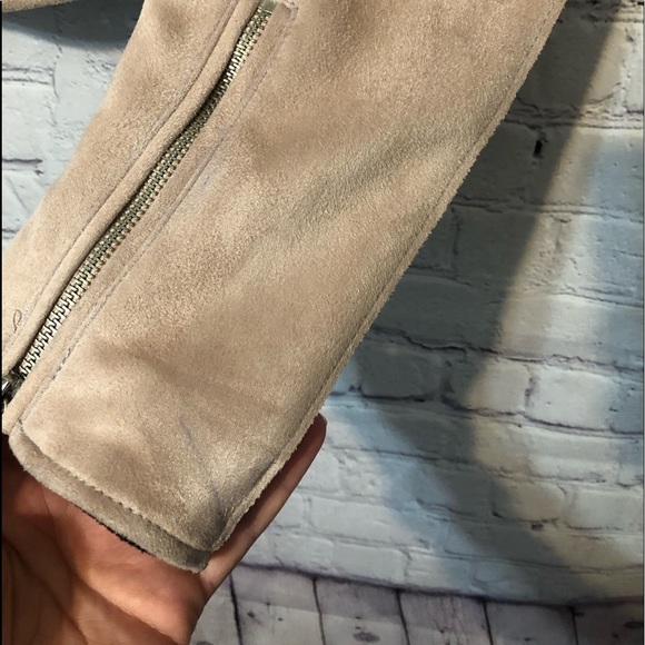 Forever 21 Pink faux suede jacket - Picture 6 of 13